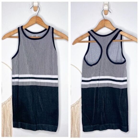 Athleta - Renew Stretchy Stripe Racerback Tank Top sz Small - Picture 5 of 10